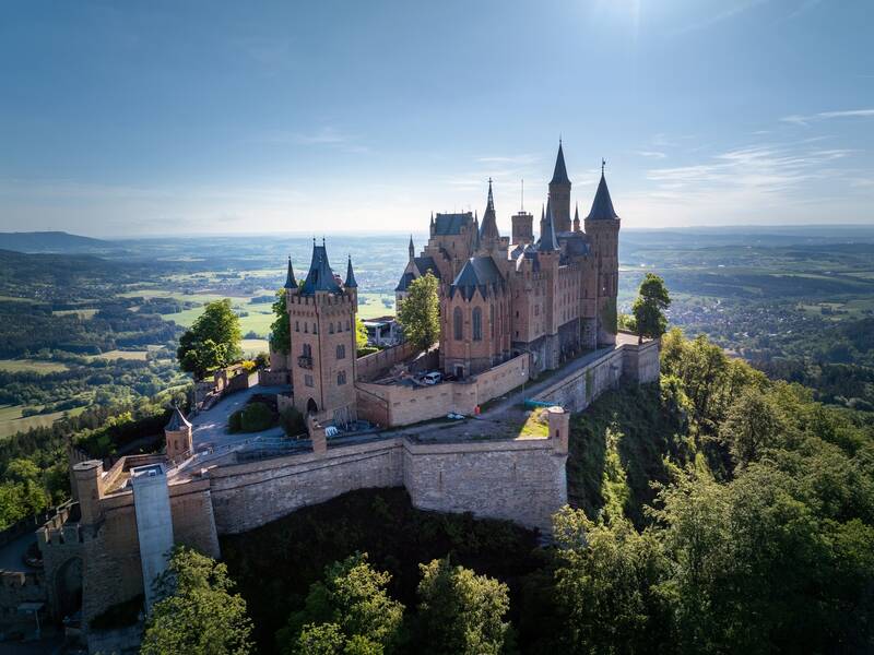 Burg Hohenzollern Ostansicht.