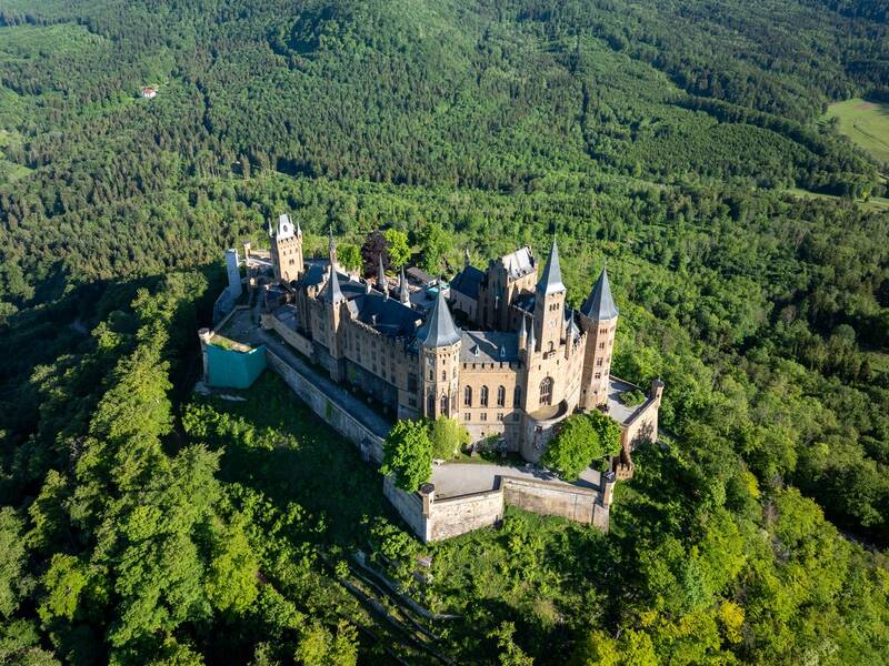 Burg Hohenzollern Nordwestansicht.