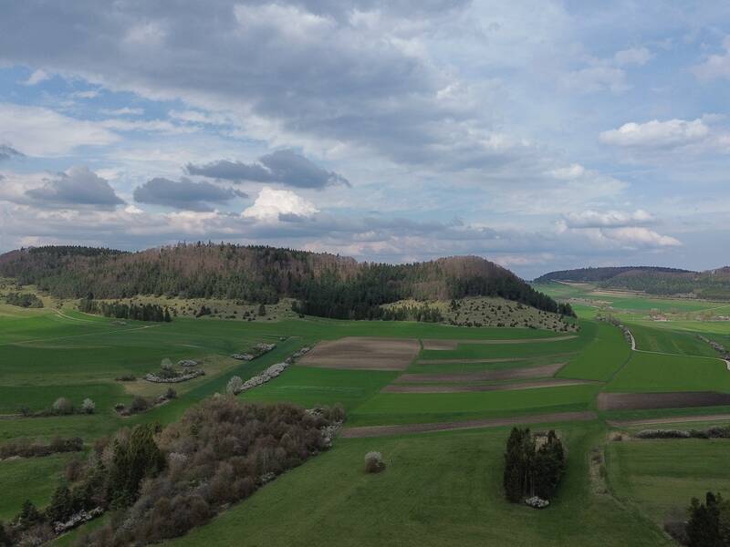 Die Kuppe des Azilun von Westen her gesehen.